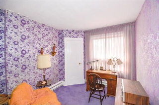 Illustration for article titled This House Hasn't Been Redecorated Since The 60s And It's For Sale